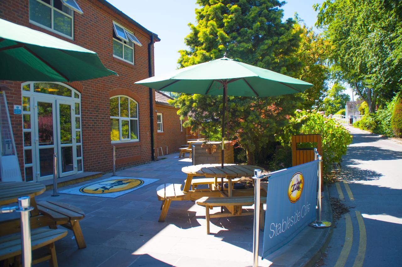 Stableside At York Racecourse酒店 外观 照片